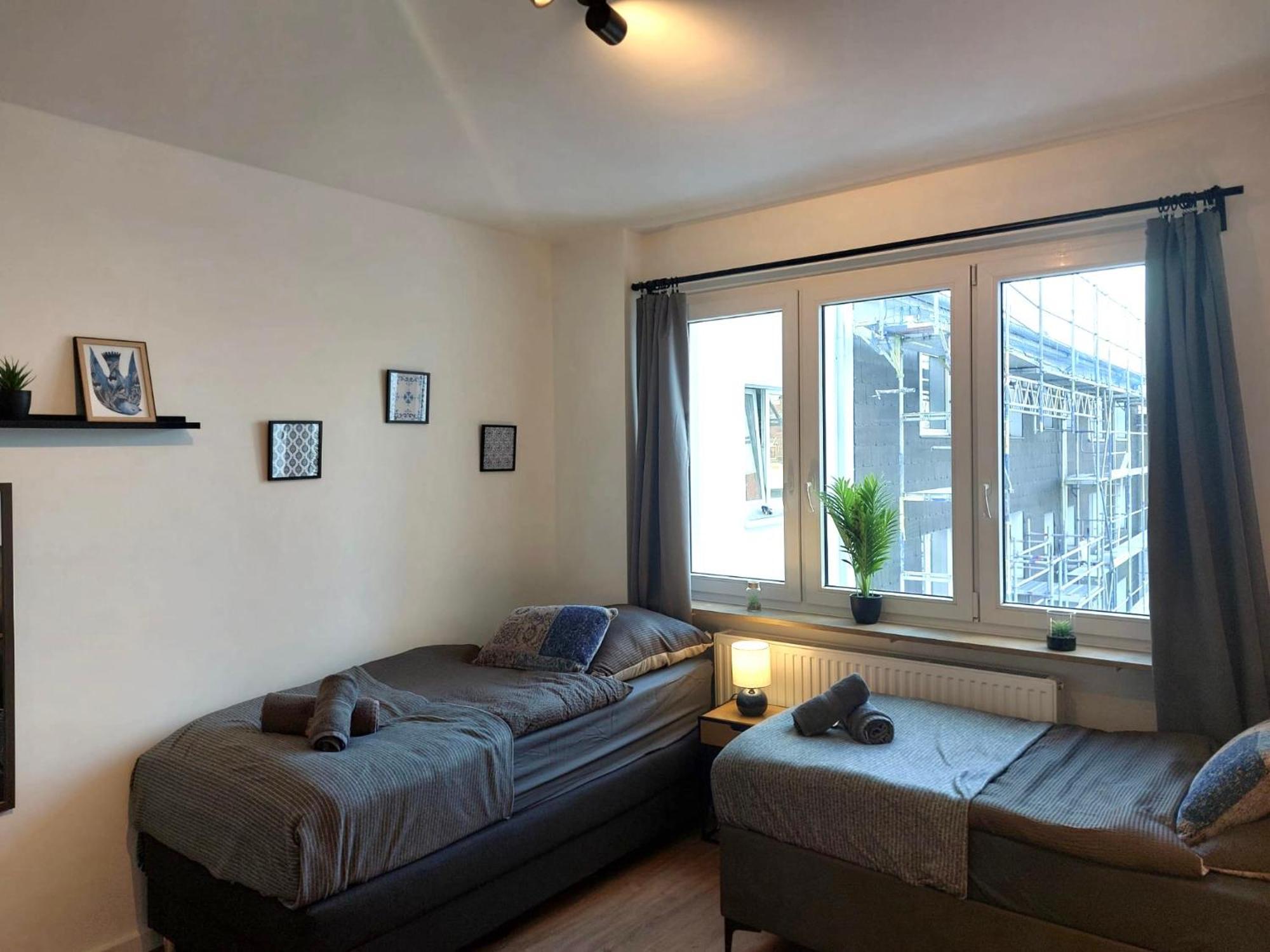 Rtr Essen - Fuer Bis Zu 8 Personen - Voll Ausgestattet - Zentral Limbecker Platz - Messe - Uniklinikum - Smart Tv - Modern 아파트 외부 사진